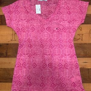 Pink V-neck t-shirt